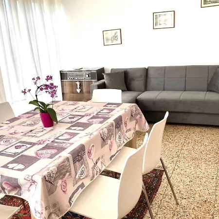 דירה Maggie's House בלאג'יו